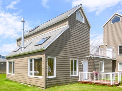 /international/ca/360-l6-rue-dupont-beaupre-quebec-310108591866/