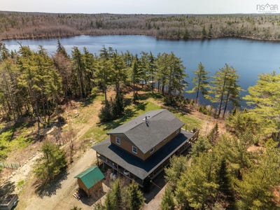 /international/ca/236-canoe-lake-estates-road-east-quinan-nova-scotia-310107757176/