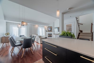/international/ca/1322-rue-notre-dame-repentigny-quebec-310106968739/