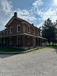 /international/ca/17400-10th-concession-n-king-ontario-310105072661/