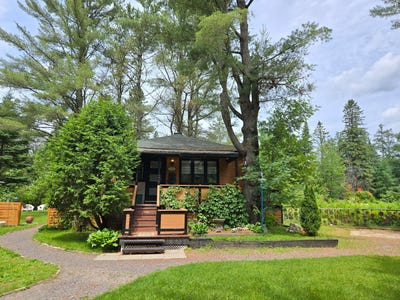 /international/ca/1228-rue-irving-la-haute-saint-charles-qc-g3k1n6-ca-la-haute-saint-charles-quebec-310100824917/?lang=zh-cn