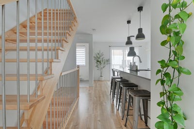 /international/ca/331z-av-du-sous-bois-beauport-quebec-310108785623/
