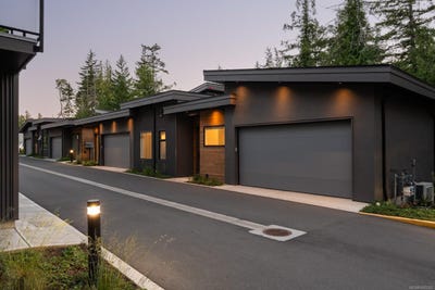 /international/ca/3921-olympian-way-15-colwood-british-columbia-310100541821/?lang=zh-tw