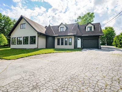 /international/ca/2327-ch-beech-s-clarenceville-quebec-310108968563/