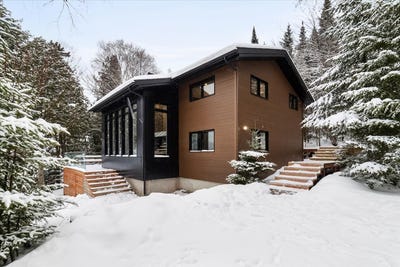 /international/ca/2766-ch-de-la-roche-notre-dame-de-la-merci-quebec-310106856452/