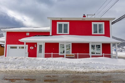 /international/ca/2-rue-de-l-eglise-saint-maxime-du-mont-louis-quebec-310106401145/