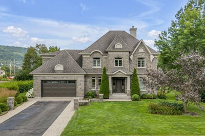 /international/ca/6-rue-ernest-trotier-baie-saint-paul-quebec-310106625209/