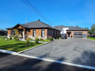 /international/ca/202-rue-des-batisseurs-saint-ambroise-quebec-310120115619/