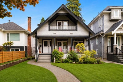 /international/ca/4337-w-15th-avenue-vancouver-british-columbia-310108513247/