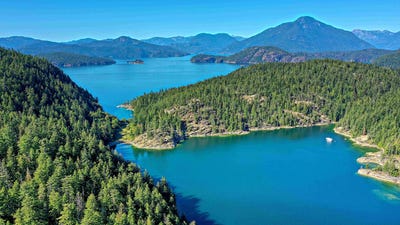 /international/ca/portage-cove-bc-canada-portage-cove-british-columbia-310098386690/