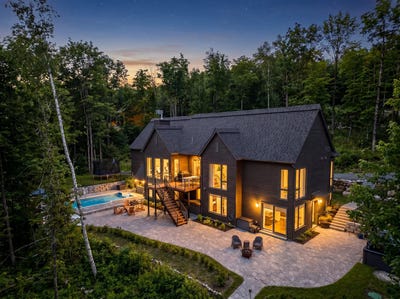 /international/ca/425-ch-de-l-heritage-saint-sauveur-quebec-310107967250/
