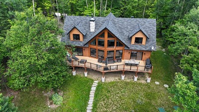 /international/ca/121-ch-du-pavillon-kanata-amherst-quebec-310098475035/?lang=zh-tw