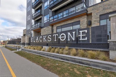 /international/ca/243-northfield-drive-e-202-waterloo-ontario-310107177084/