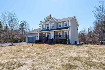 /international/ca/9-wessex-hill-beaver-bank-nova-scotia-310108598573/