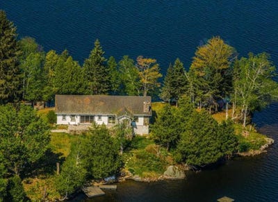 /international/ca/134-ch-dorken-mont-tremblant-quebec-310107903289/