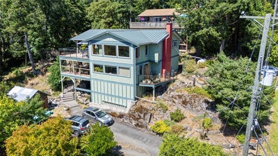/international/ca/3705-signal-hill-rd-pender-island-british-columbia-310100990897/