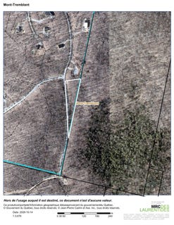 /international/ca/allee-des-algonquins-mont-tremblant-quebec-310120599079/