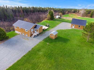 /international/ca/5888-av-lariviere-rouyn-noranda-quebec-310108420543/