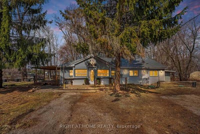 /international/ca/260-beach-road-innisfil-ontario-310107469056/