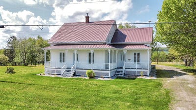 /international/ca/262-2e-rang-sainte-sophie-d-halifax-quebec-310107560860/