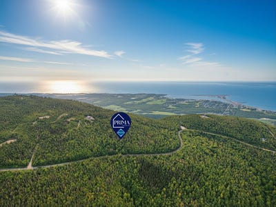/international/ca/rue-de-la-montagne-carleton-sur-mer-quebec-310106569661/