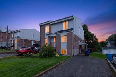 /international/ca/398-rue-du-charron-saint-augustin-de-desmaures-quebec-310120730346/