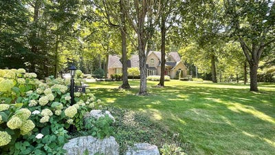 /international/ca/27-timberlane-court-clarington-ontario-310107323516/