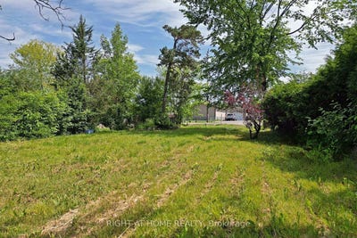/international/ca/46-metro-road-s-georgina-ontario-310101483456/