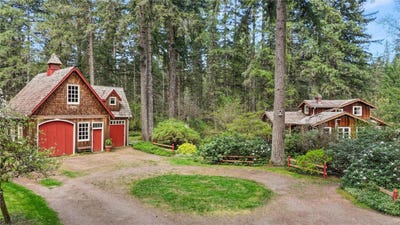 /international/ca/3856-dohm-road-black-creek-british-columbia-310107757206/