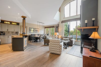 /international/ca/184-ch-au-pied-de-la-montagne-22-mont-tremblant-quebec-310110393560/