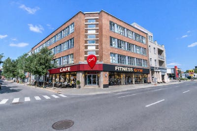 /international/ca/7345-boul-st-laurent-montreal-quebec-310106707825/