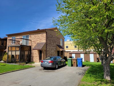 /international/ca/183-rue-des-gouverneurs-rimouski-quebec-310108511069/