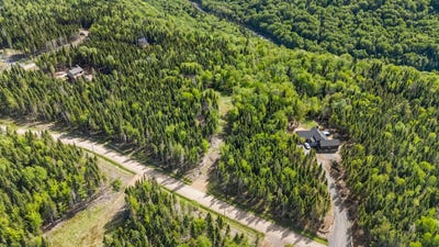 /international/ca/54-rue-du-cormoran-sainte-brigitte-de-laval-quebec-310108894165/