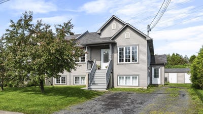 /international/ca/622-rue-ste-julie-brompton-rock-forest-saint-elie-deauville-quebec-310109074794/