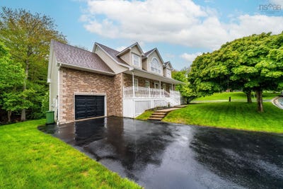 /international/ca/39-ahmadi-crescent-bedford-nova-scotia-310108556525/