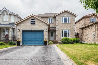 /international/ca/34-lang-drive-barrie-ontario-310100857237/