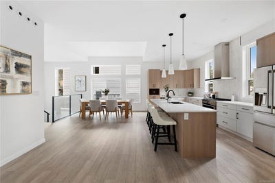 /international/ca/3624-autumn-lane-langford-british-columbia-310110112119/