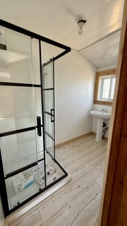 /international/ca/50-scott-s-bluff-evansville-ontario-310108284682/