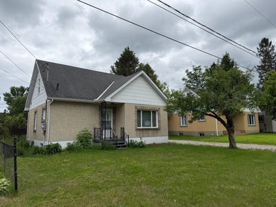 /international/ca/489-rue-de-la-montagne-maniwaki-quebec-310108949139/