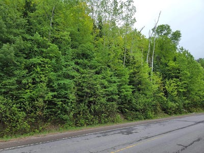 /international/ca/route-327-harrington-qc-j8g2t1-ca-harrington-quebec-120089000524/