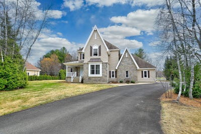 /international/ca/5291-av-lautrec-saint-felix-de-valois-quebec-310106482995/