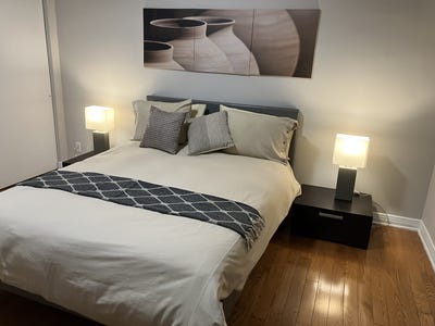 /international/ca/5854-place-decelles-montreal-quebec-h3s-1x5-ca-montreal-quebec-310098806009/?lang=zh-cn