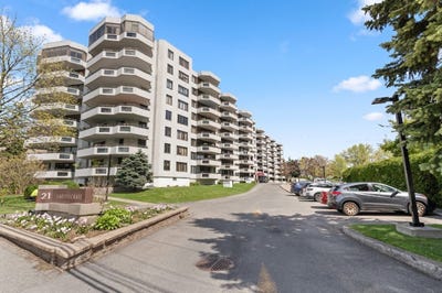 /international/ca/21-chem-du-bord-du-lac-lakeshore-pointe-claire-quebec-310101129914/