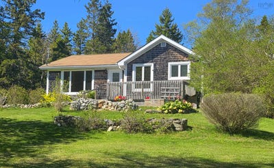 /international/ca/4332-highway-329-bayswater-nova-scotia-310108599217/