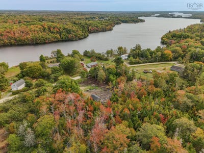 /international/ca/26-north-burke-road-belleville-nova-scotia-310102744910/