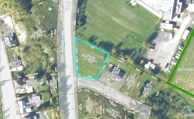 /international/ca/rue-st-luc-causapscal-quebec-310107617935/