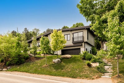 /international/ca/711-rue-principale-saint-sauveur-quebec-310100111552/