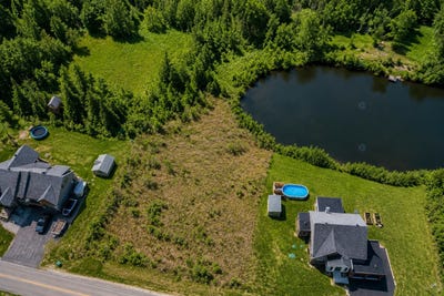 /international/ca/rue-de-l-etang-saint-felix-de-valois-quebec-310105070691/