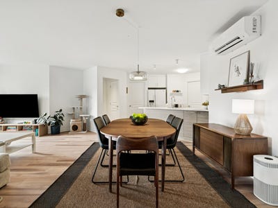 /international/ca/782-rue-des-sureaux-boucherville-quebec-310108785018/