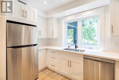 /international/ca/main-129-kenilworth-avenue-toronto-ontario-310100856729/?lang=zh-cn